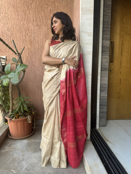 Off-white tussar Ghicha saree with zari border and maroon pallu
